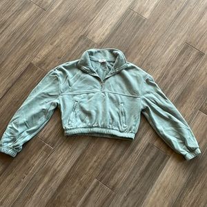 Garage sweatshirt size Small